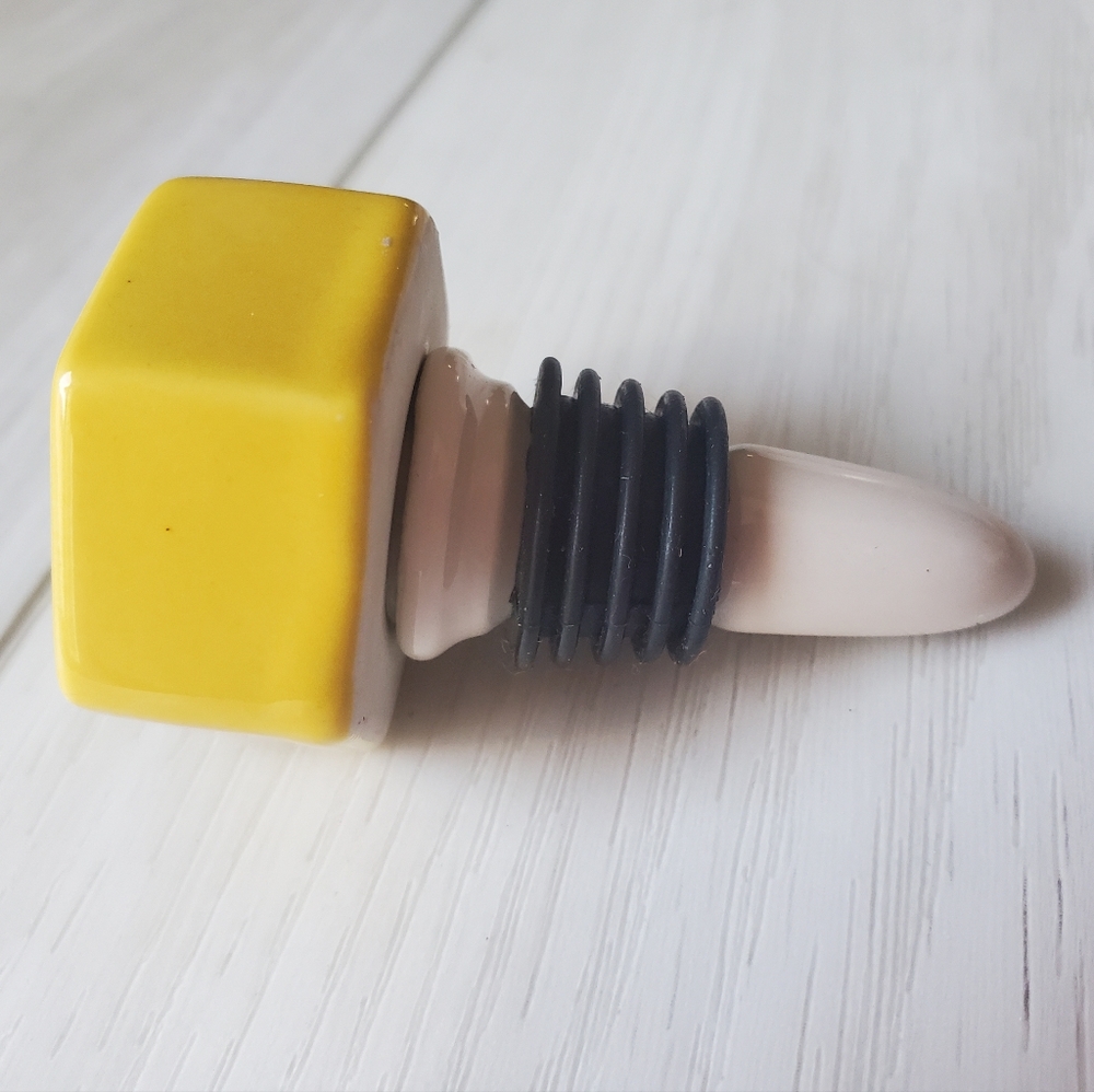 Ceramic bottle stopper